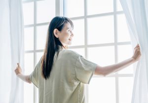 規則正しい生活で元気になる女性